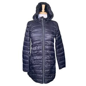 GAP Women’s Black Nylon Packable Puffer Coat Size XS Fits a Small NWOT